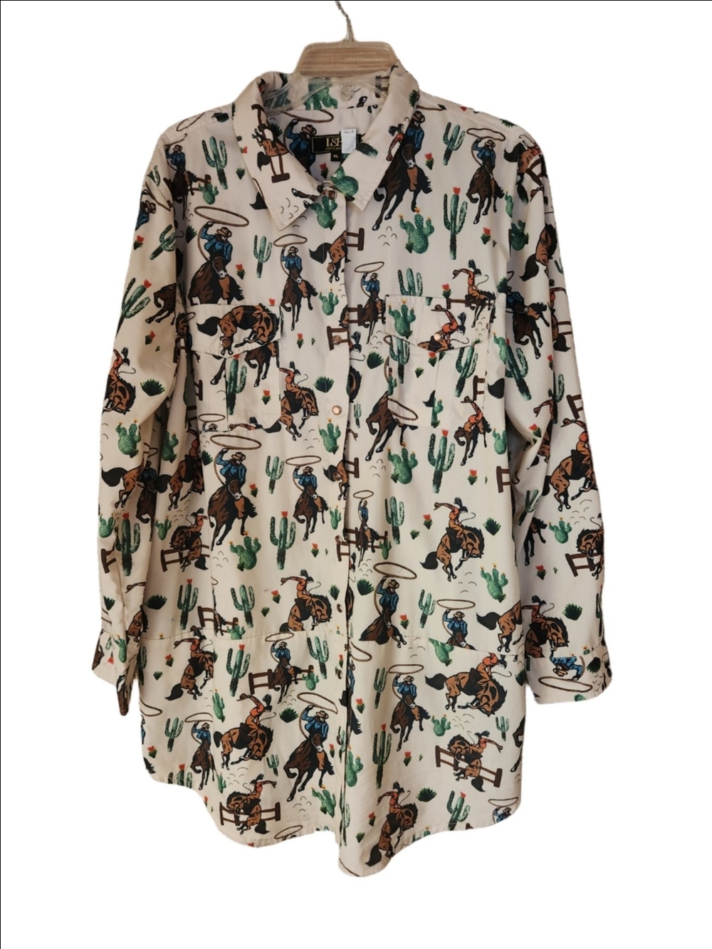 L&B Lucky & Blessed Western Print Snap FrontShirt - Cream with Cowboy Motif XL